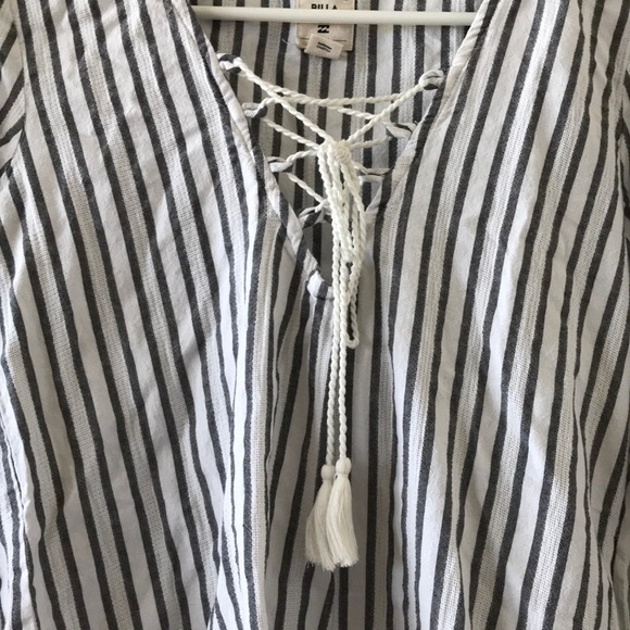 Billabong b&w hooded long sleeve shirt medium - Picture 4 of 7